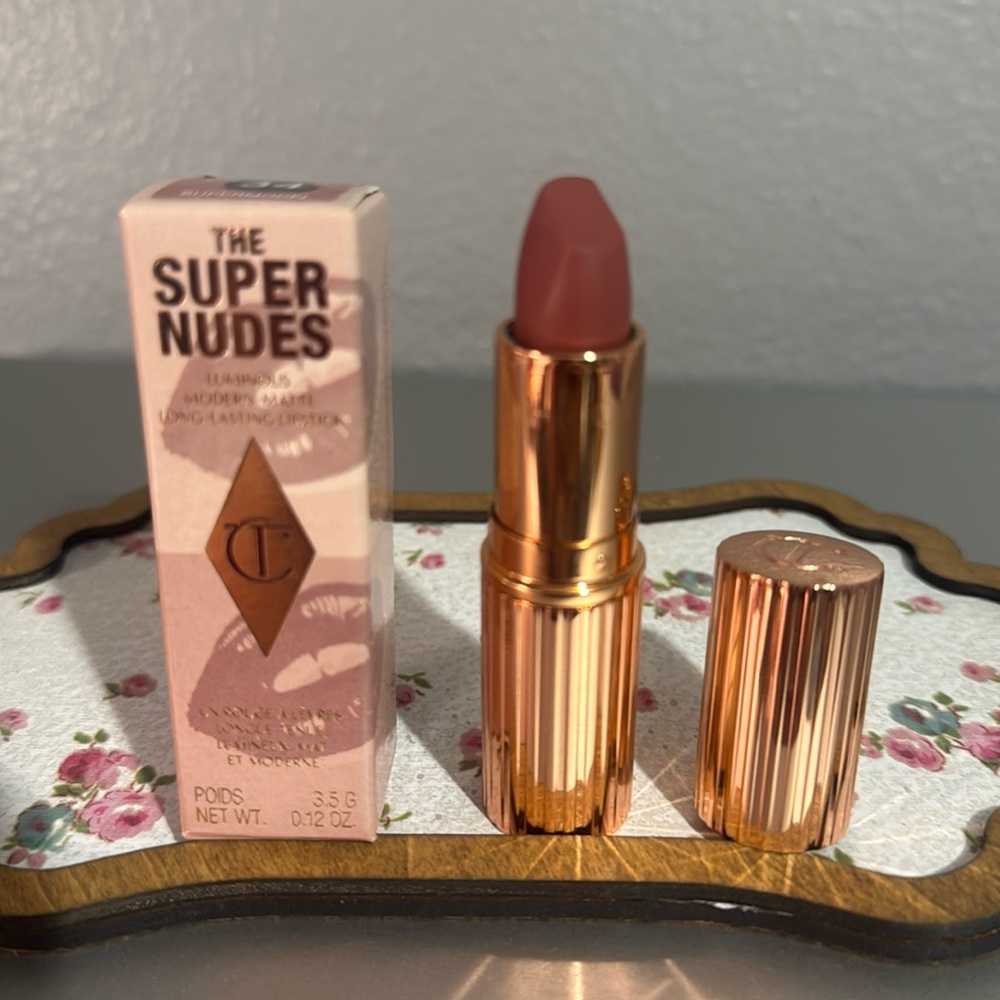 Charlotte Tilbury The Super Nudes Lipstick Matte‎ Revolution - Catwalking - NIB